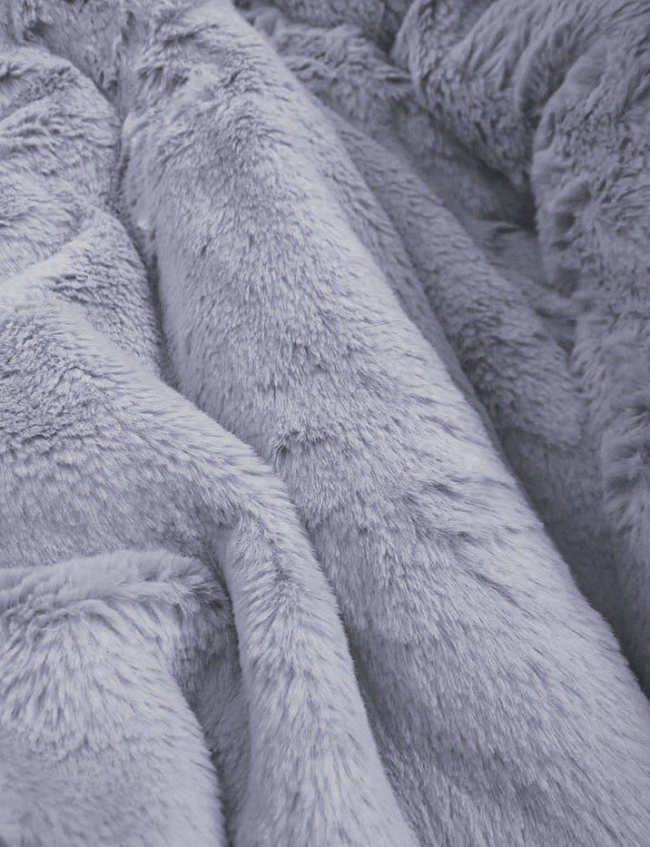 Jacket with a detachable lining