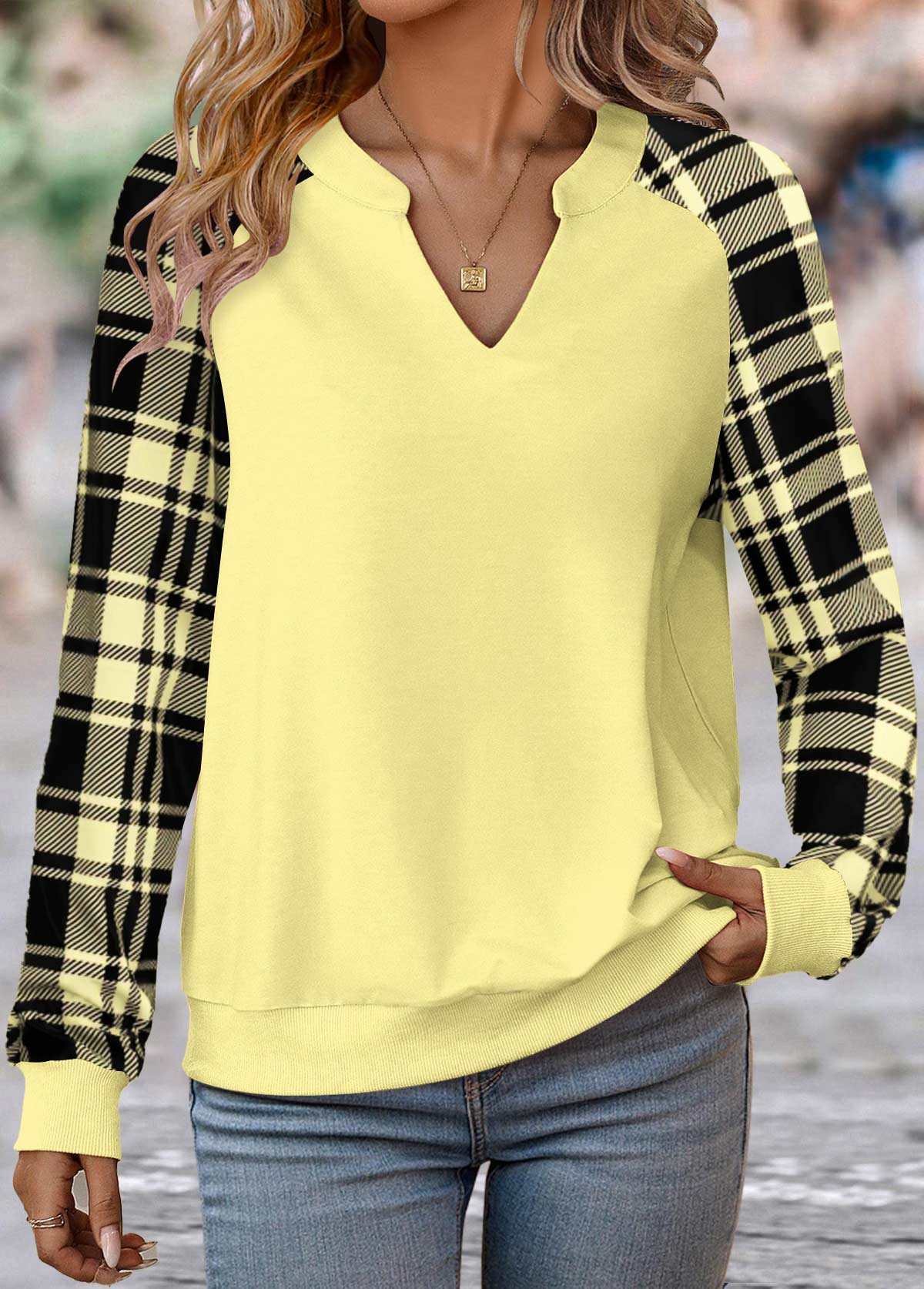 Light Yellow Split Plaid Long Sleeve Sweatshirt
